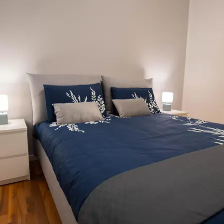 Comola90 Gasthuis Napels